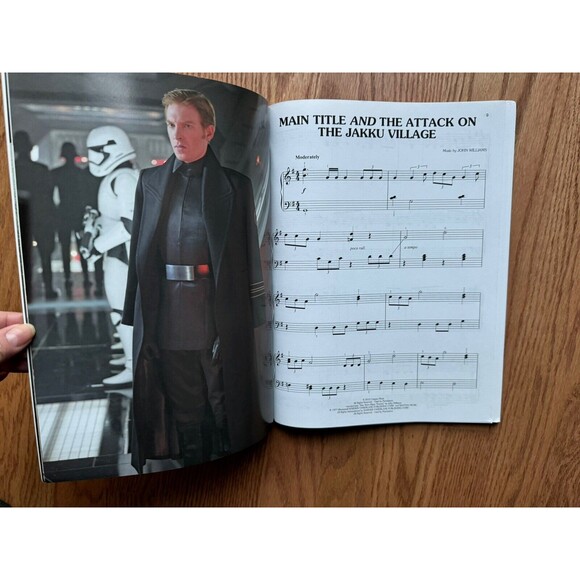 Star Wars The Force Awakens Movie John Williams Book Of Sheet Music Easy Piano - Picture 4 of 4